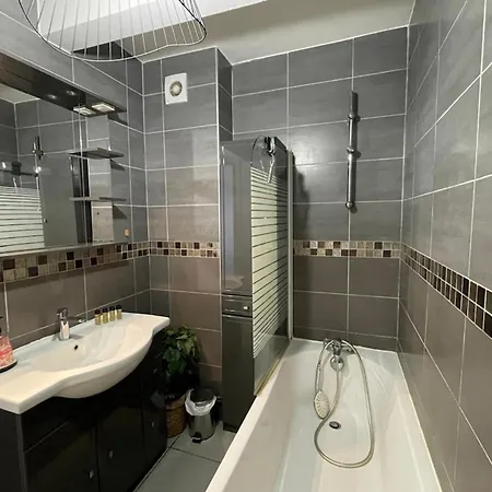 La D'augustin Apartment *